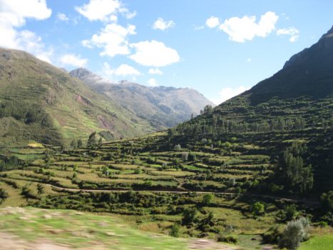 Aracari in Cusco: Visit to the school and community of Huama, Aracari Travel