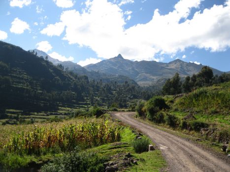 Aracari in Cusco: Visit to the school and community of Huama, Aracari Travel