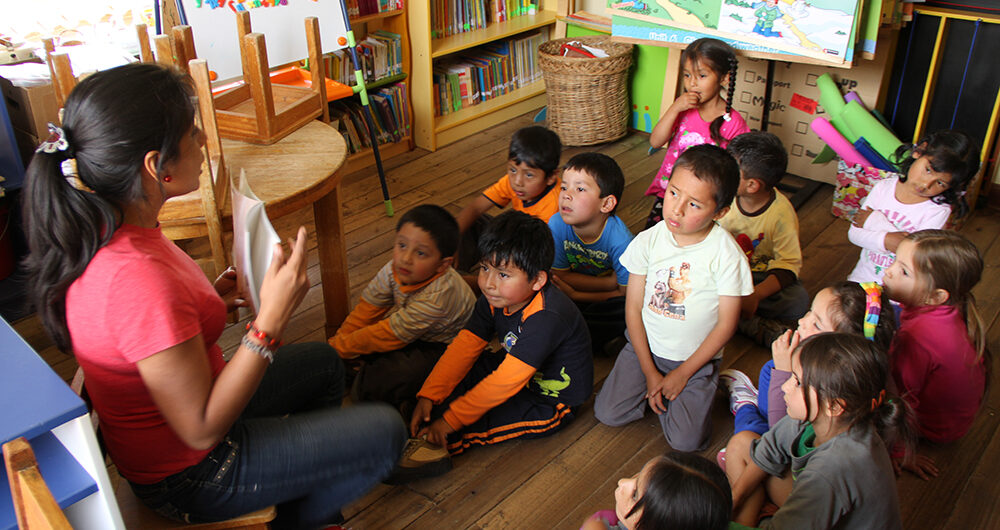 Colegio Sol y Luna, Supporting Education in the Sacred Valley, Aracari Travel