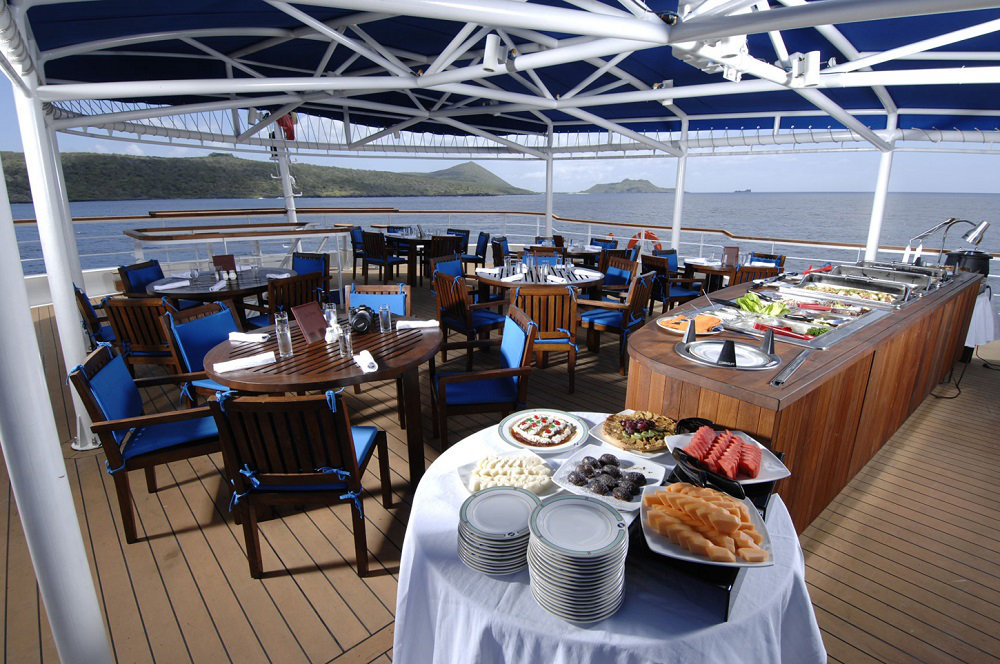 la pinta luxury galapagos cruise