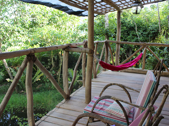 Kentitambo balcony