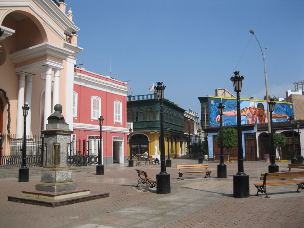 Callao Monumental: Urban art in Lima, Aracari Travel