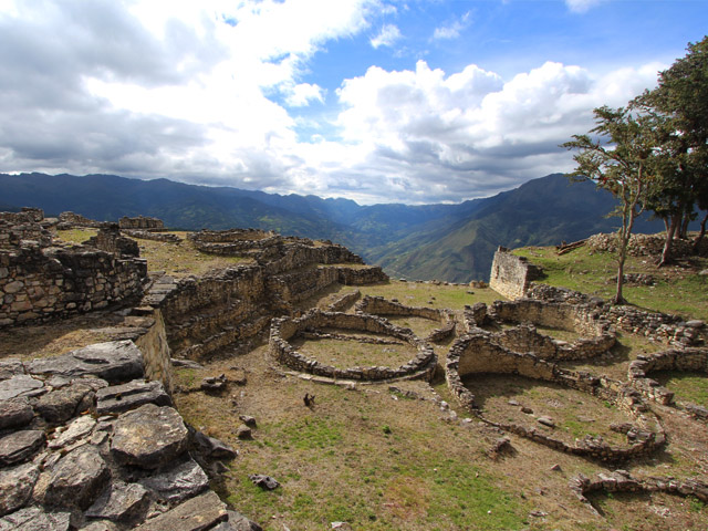 Machu Picch and Kuelap 2
