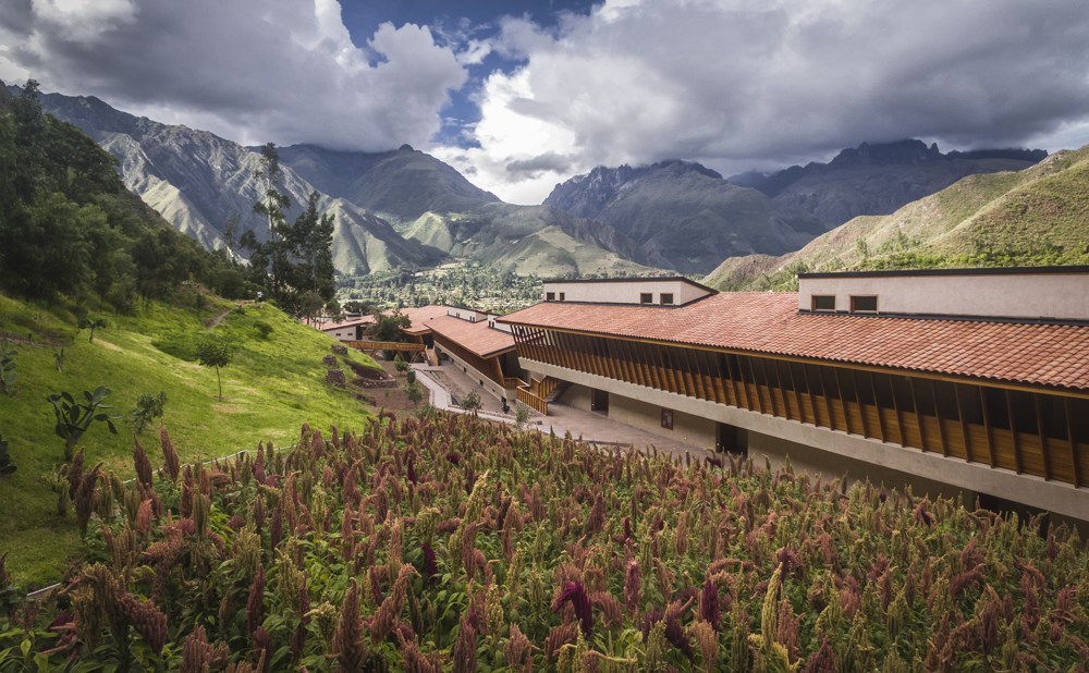 Explora Valle Sagrado Review, Aracari Travel