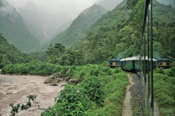 Machu Picchu en Tren, Aracari Travel