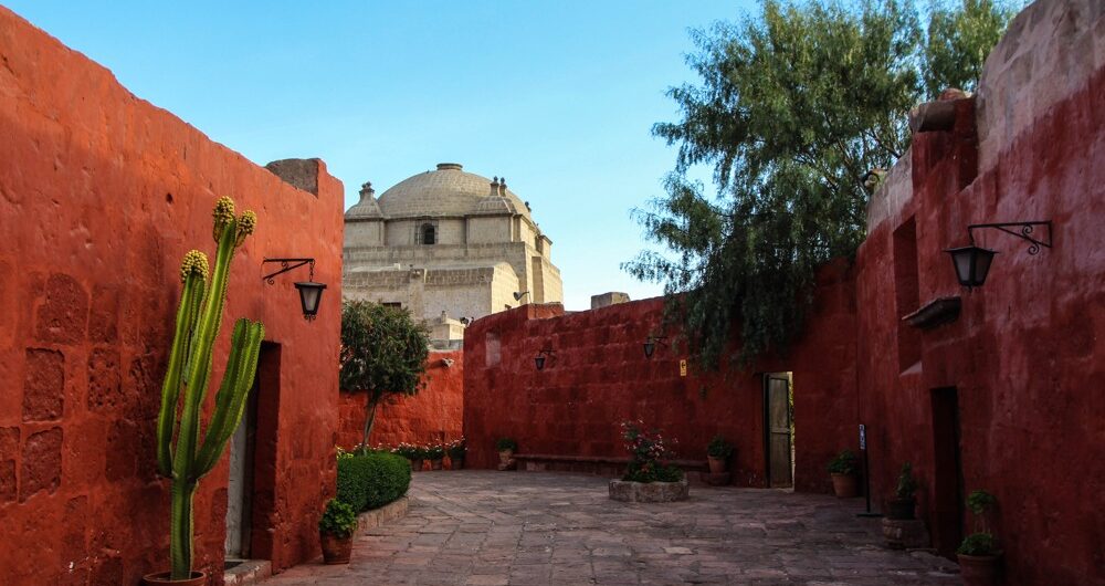 Santa Catalina Monastery, Arequipa, Aracari Travel