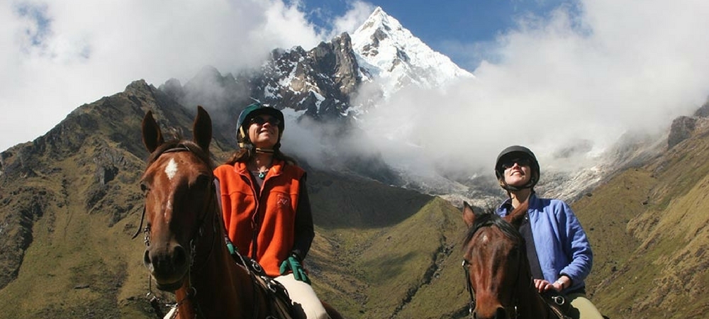 The Best Horse Riding in Peru, Aracari Travel