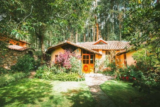 bungalow with garden view