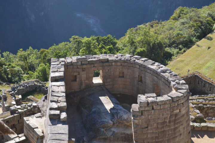 A tour of Machu Picchu &#8211; A Virtual Visit on Winter Solstice, Aracari Travel