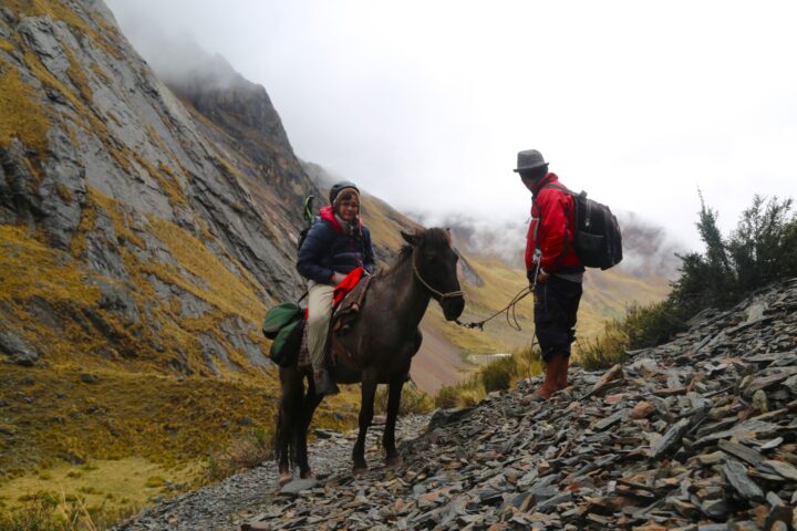 Avoiding Altitude Sickness in the Sacred Valley with Muna Tea, Aracari Travel