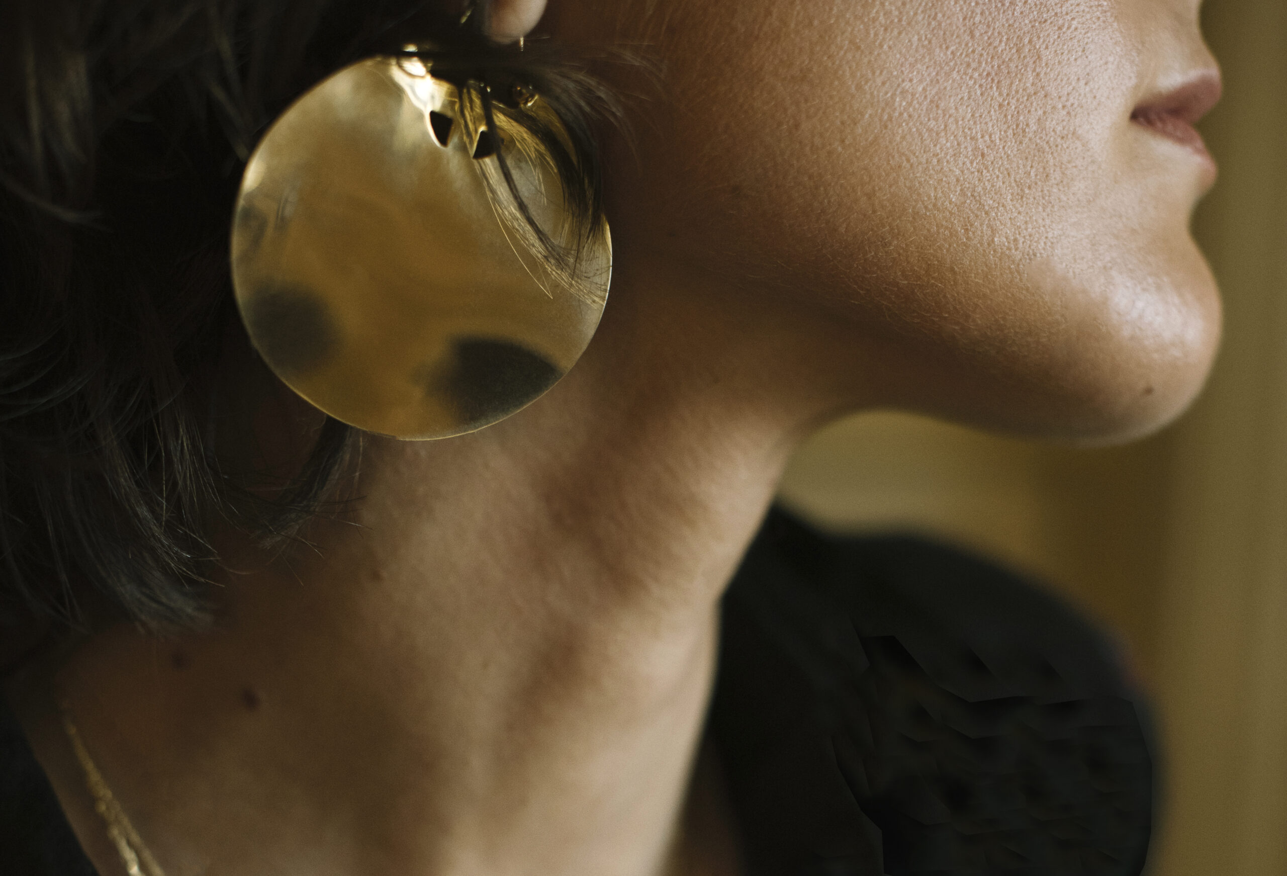 Aracari Gallery 6 5.Creoles XL Chimu.Earrings Gold18k Precolumbian Jewellery Motche Joaillerie scaled