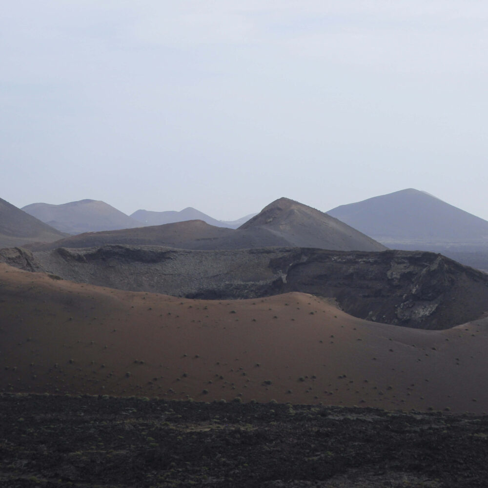 The Deeper &Amp; Different Collection 5 dd valle de los volcanes
